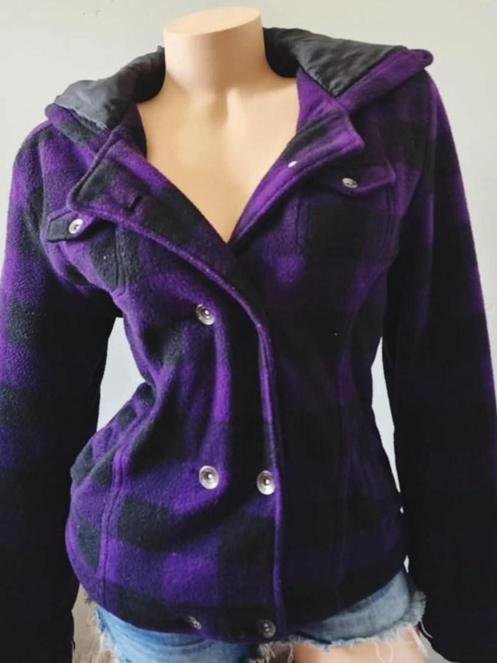 Vintage y2k Anchor Blue purple & black plaid sweater size large